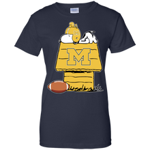 Load image into Gallery viewer, Michigan Wolverines Snoopy And Woodstock Waiting For Football Season T-Shirt For Women