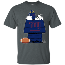 Load image into Gallery viewer, New York Giants Snoopy And Woodstock Waiting For Football Season T - Shirt For Men